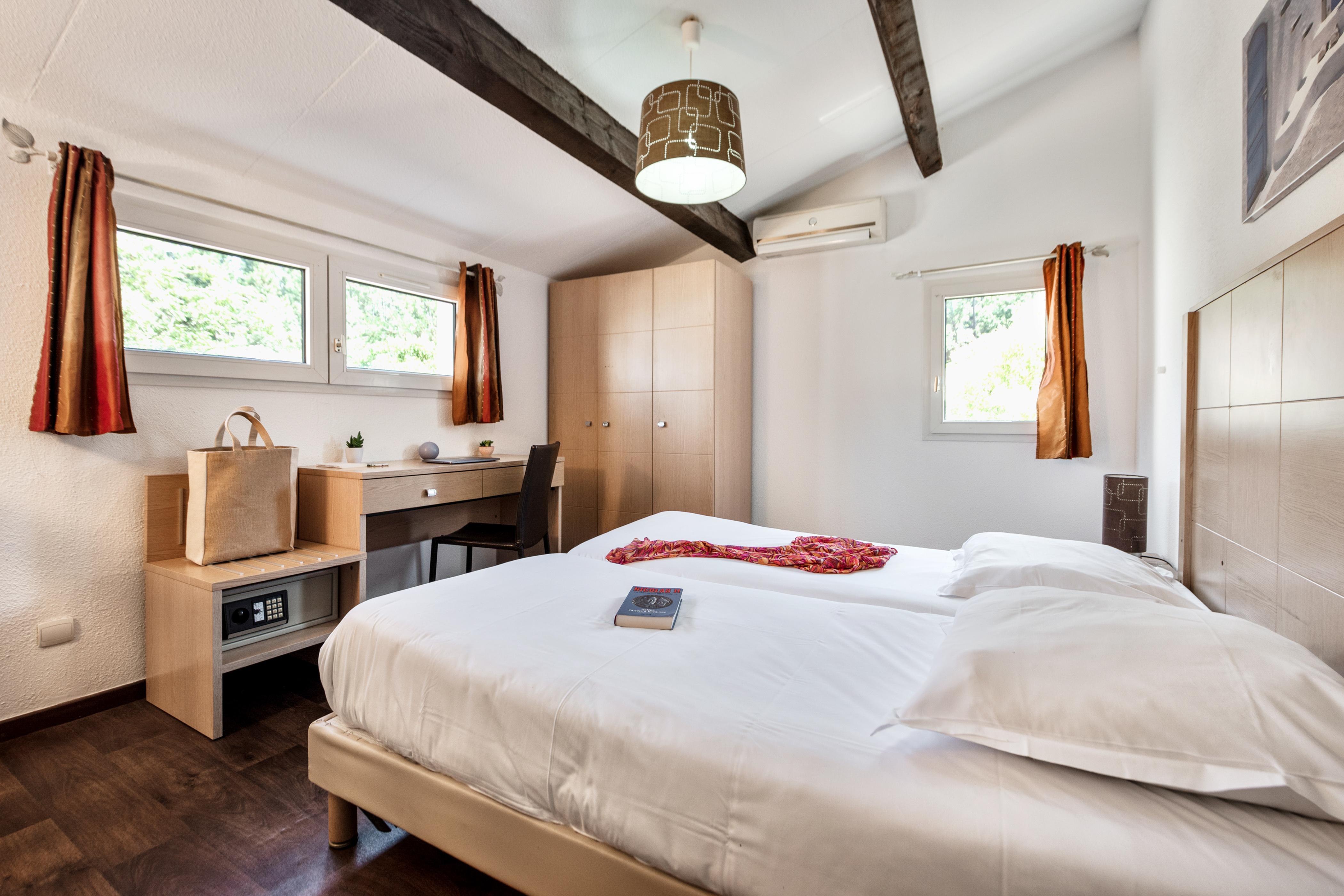 Comfort Aparthotel Mandelieu La Napoule Village Экстерьер фото
