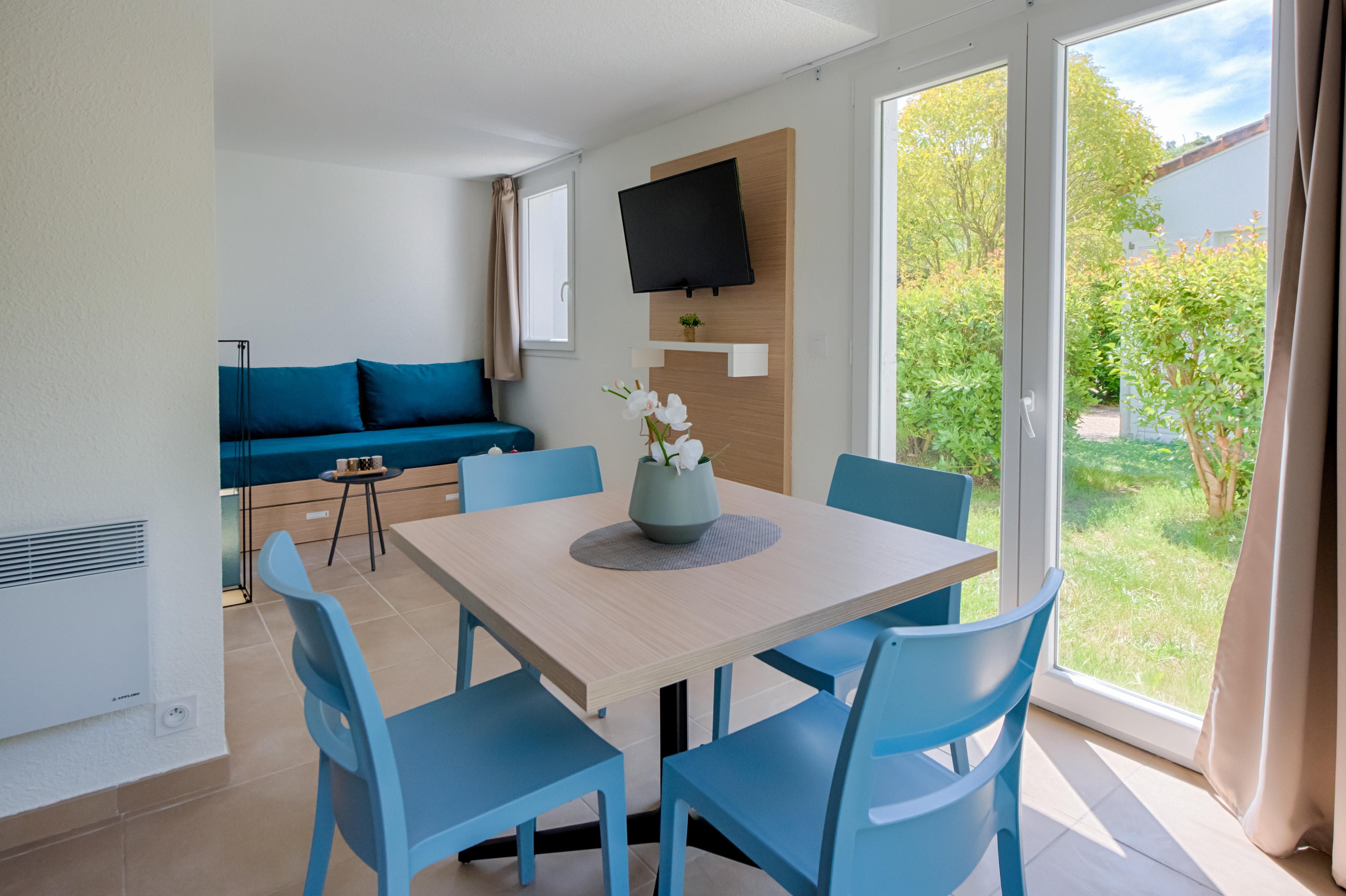 Comfort Aparthotel Mandelieu La Napoule Village Экстерьер фото
