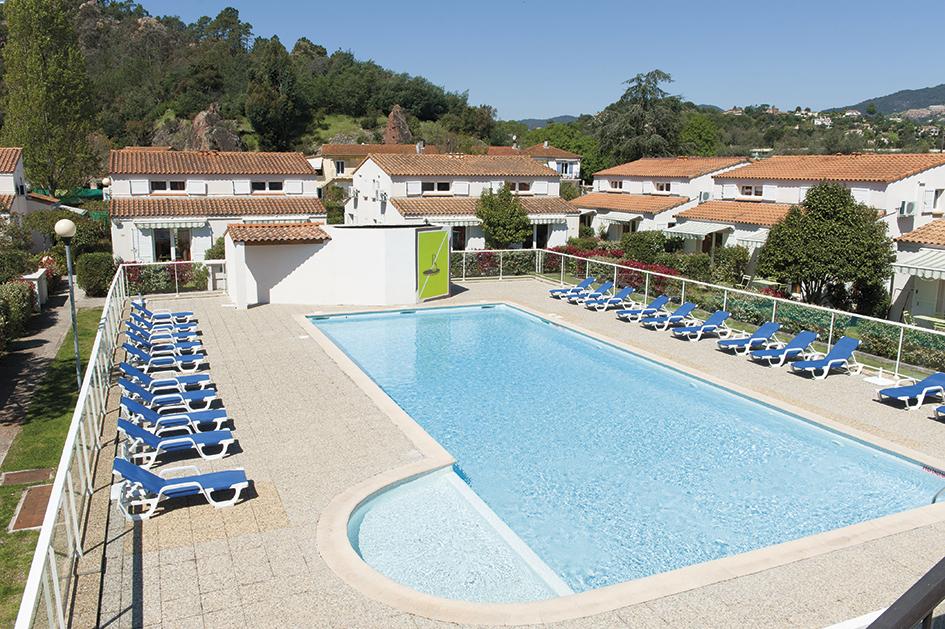 Comfort Aparthotel Mandelieu La Napoule Village Экстерьер фото